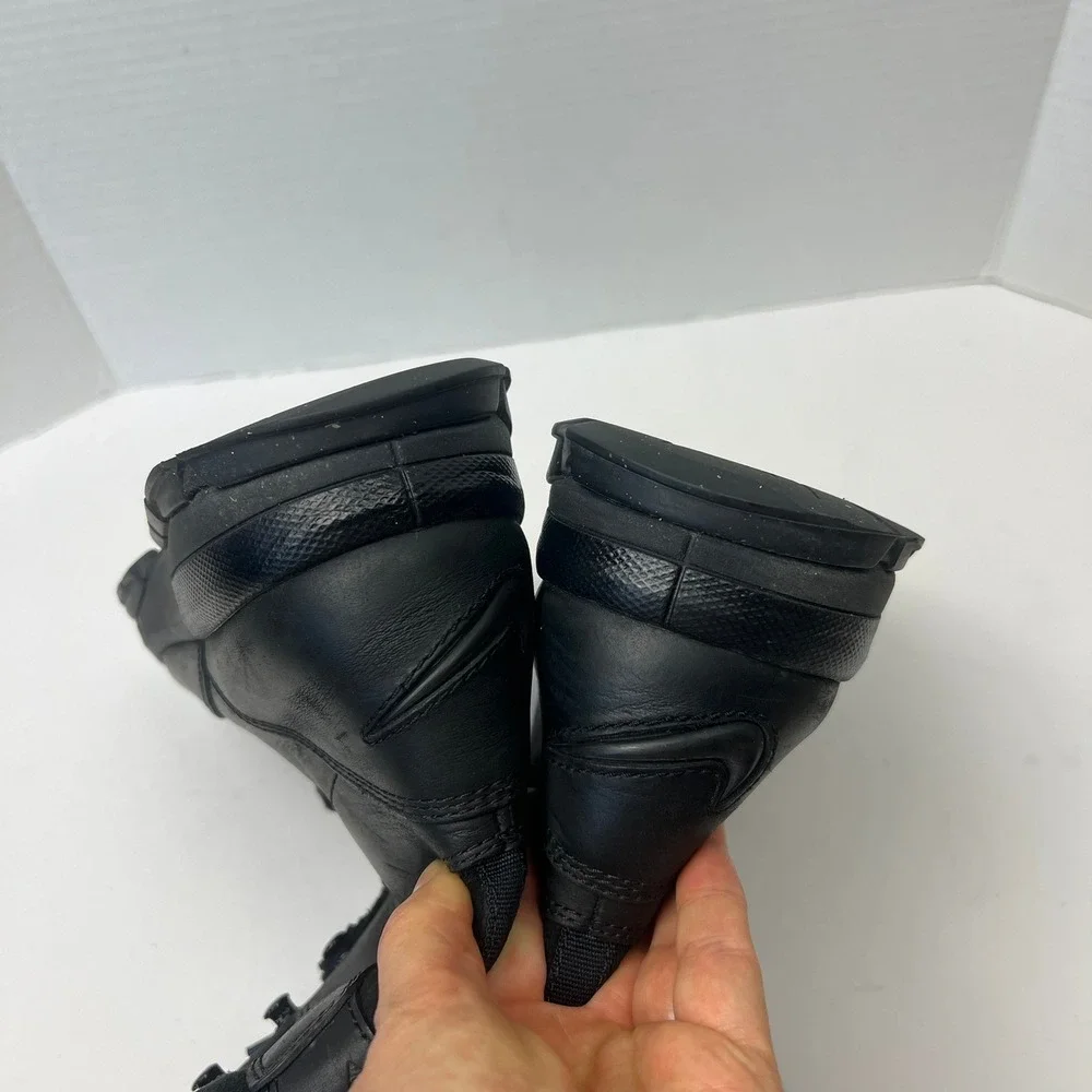 Nike ACG Air Nevist-9 Shearling Fur Lined Combat Boots Men 9 Tactical Streetwear
